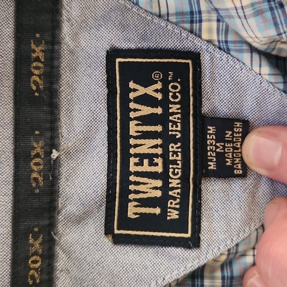 Twenty X by Wrangler Blue & White Plaid Button-Up Shirt - Picture 5 of 10